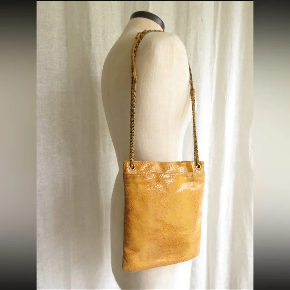 🌻HOBO Shoulder Bag🌻 - Picture 3 of 16